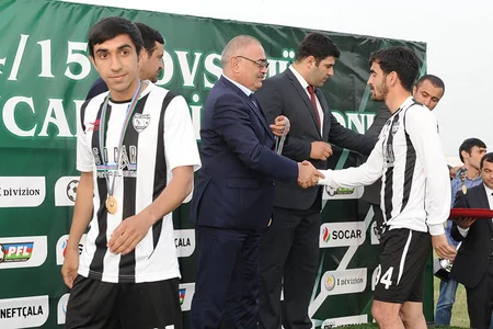 ​Futbol üzrə I Divizionun qalibi mükafatlandırılıb