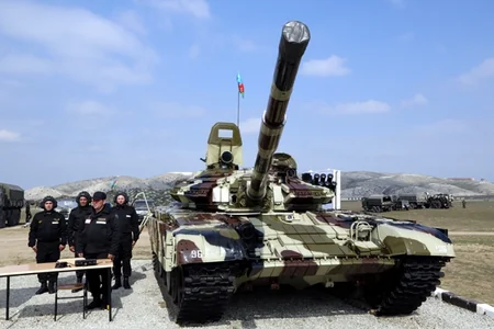 Azərbaycanda irimiqyaslı əməliyyat-taktiki təlimləri keçirilir - FOTO