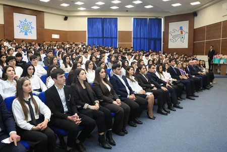 Nizami rayonunda Azərbaycan Gəncləri Gününə həsr olunan konfrans keçirilib