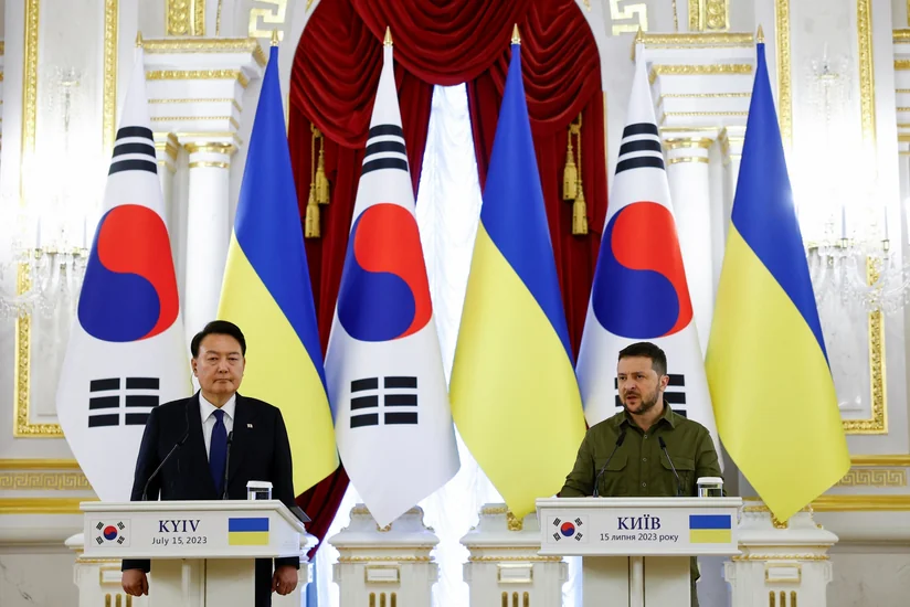 Южная Корея не исключает поставку вооружения Украине