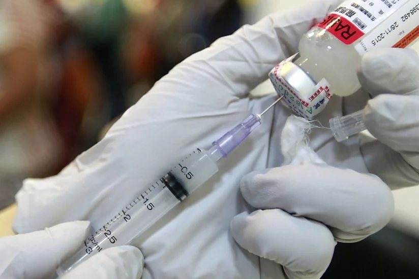 Koronavirus əleyhinə vaksinin sınağına başlanıldı - VİDEO
