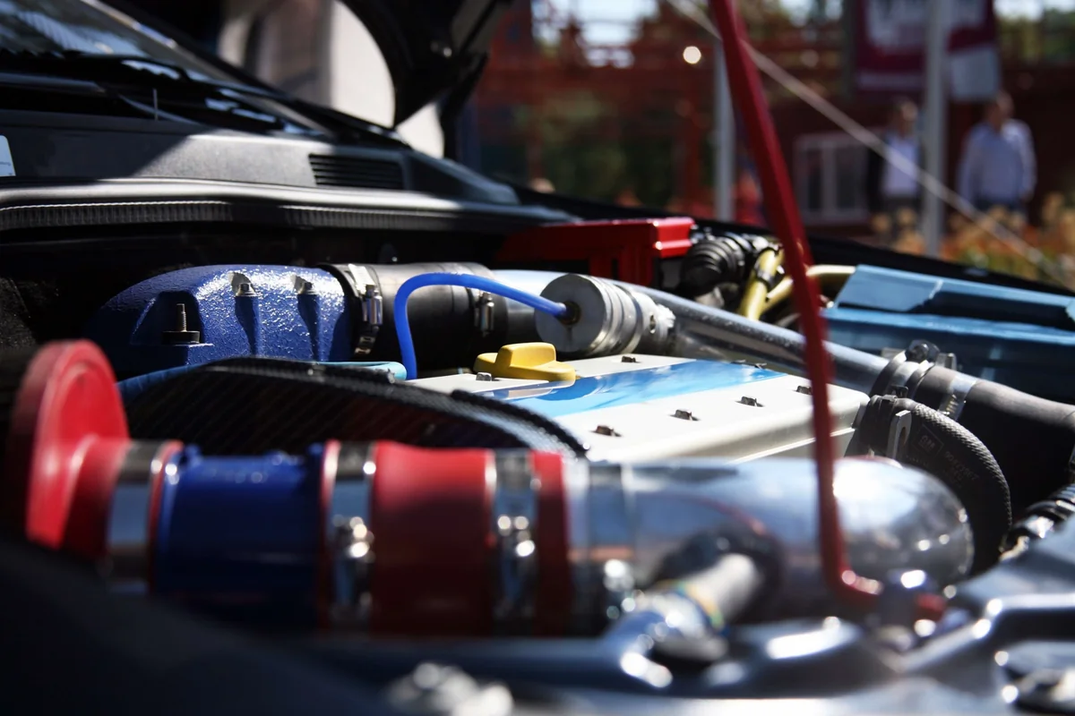 Азербайджан увеличил импорт двигателей из Грузии на 2%