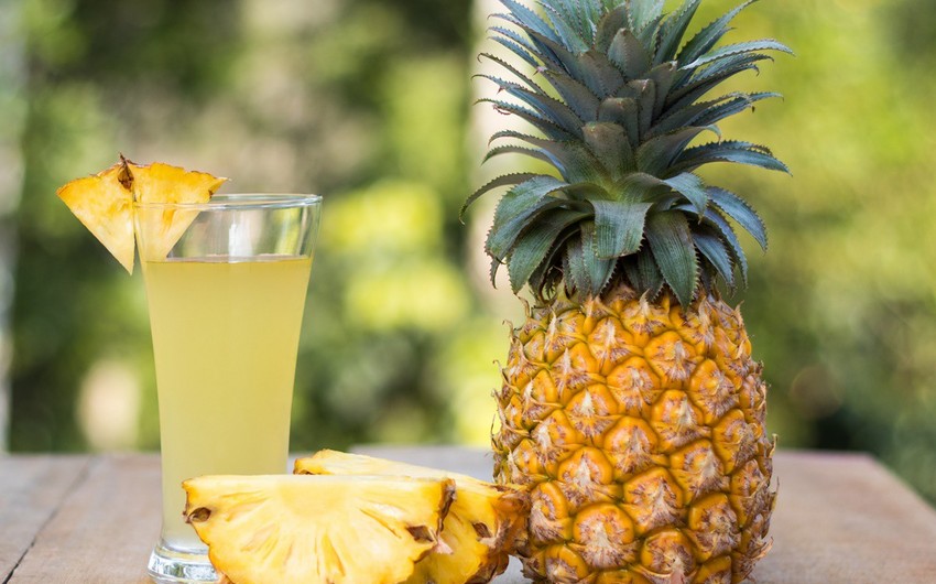 Azərbaycan iki ölkədən ananas şirəsi idxalını bərpa edib