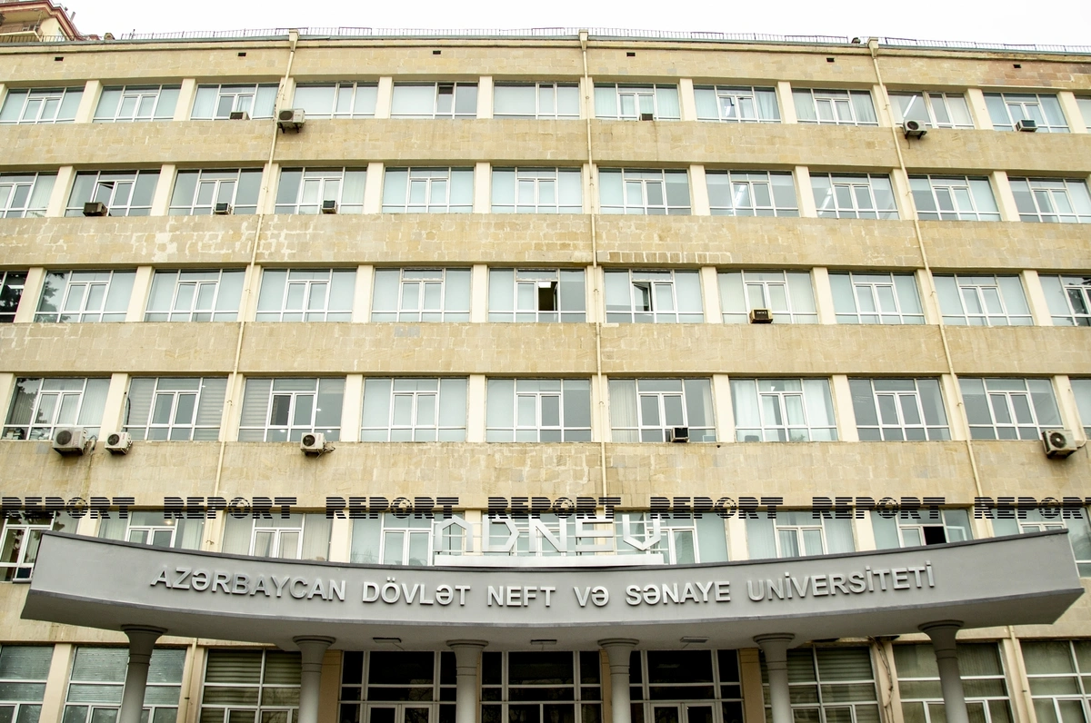 BP ADNSU-ya nəşriyyat evi hədiyyə edib