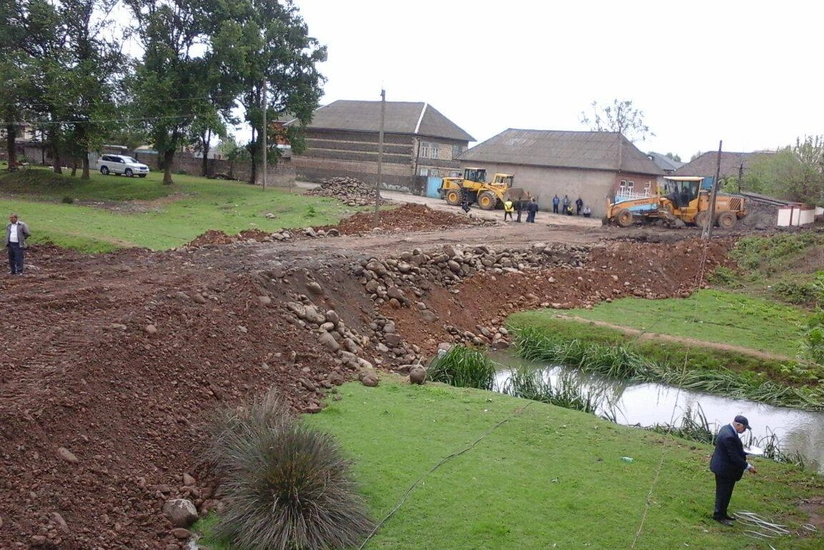 ​Lənkəranda dağılan körpünün bərpasına başlanılıb