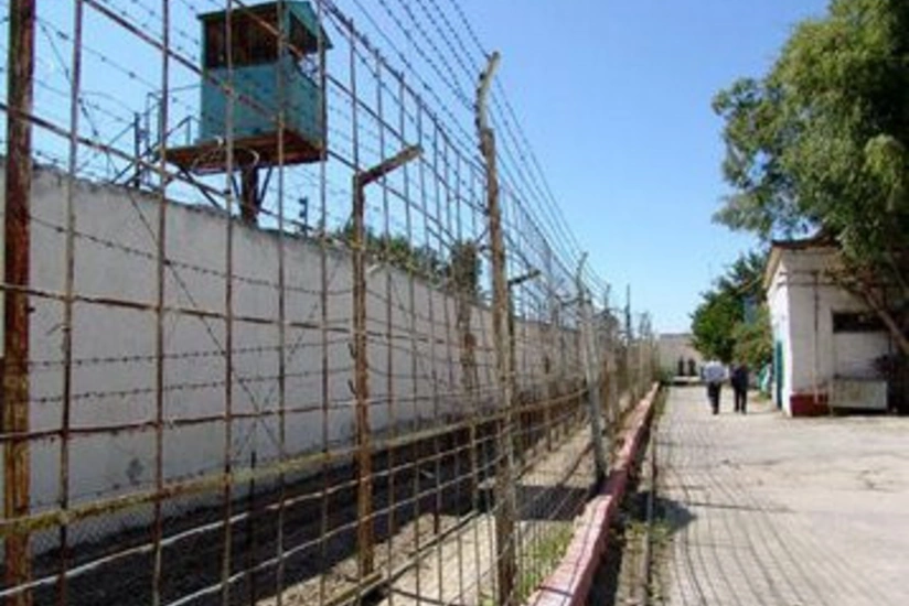 Представители аппарата омбудсмена встретились с отбывающими наказание оппозиционерами