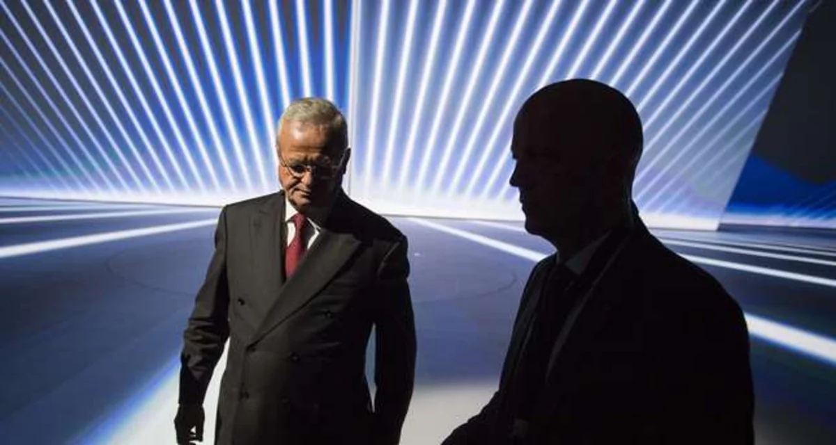 Volkswagen CEO Martin Winterkorn steps down