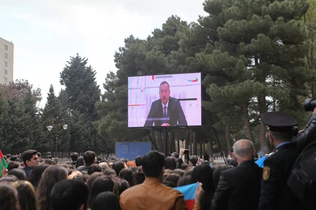 Шесть тысяч студентов и сотрудников БГУ выразили поддержку армии