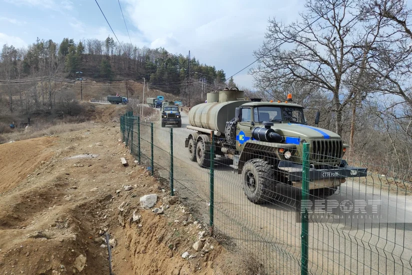 30 vehicles belonging to Russian peacekeepers pass unhindered on Khankandi-Lachin road