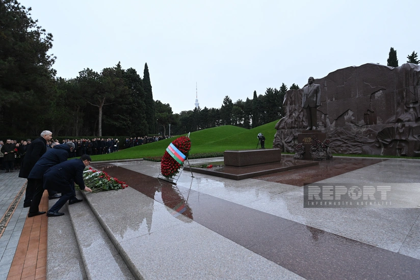Азербайджанский народ чтит память Гейдара Алиева