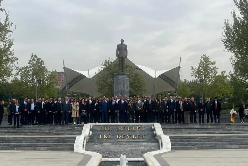 Ankarada Heydər Əliyevin abidəsi ziyarət olunub