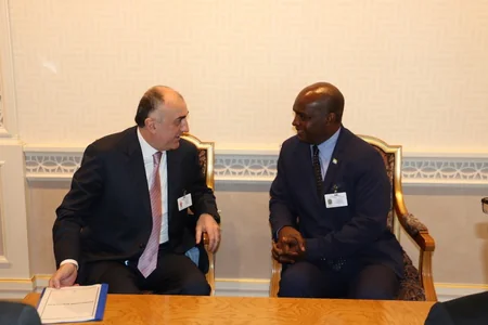 Elmar Məmmədyarov Sierra Leone və Eritreyanın xarici işlər nazirləri ilə görüşüb