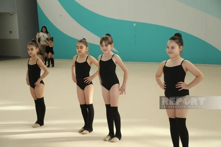 Bölgə idmançılarının Milli Gimnastika Arenasında təlim-məşq toplanışı davam edir
