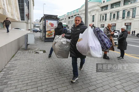 В Баку продолжается сбор помощи пострадавшим от землетрясения в Турции