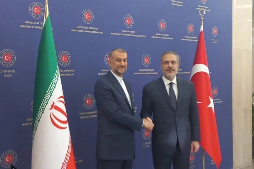 Meeting between Turkish, Iranian FMs kicks off