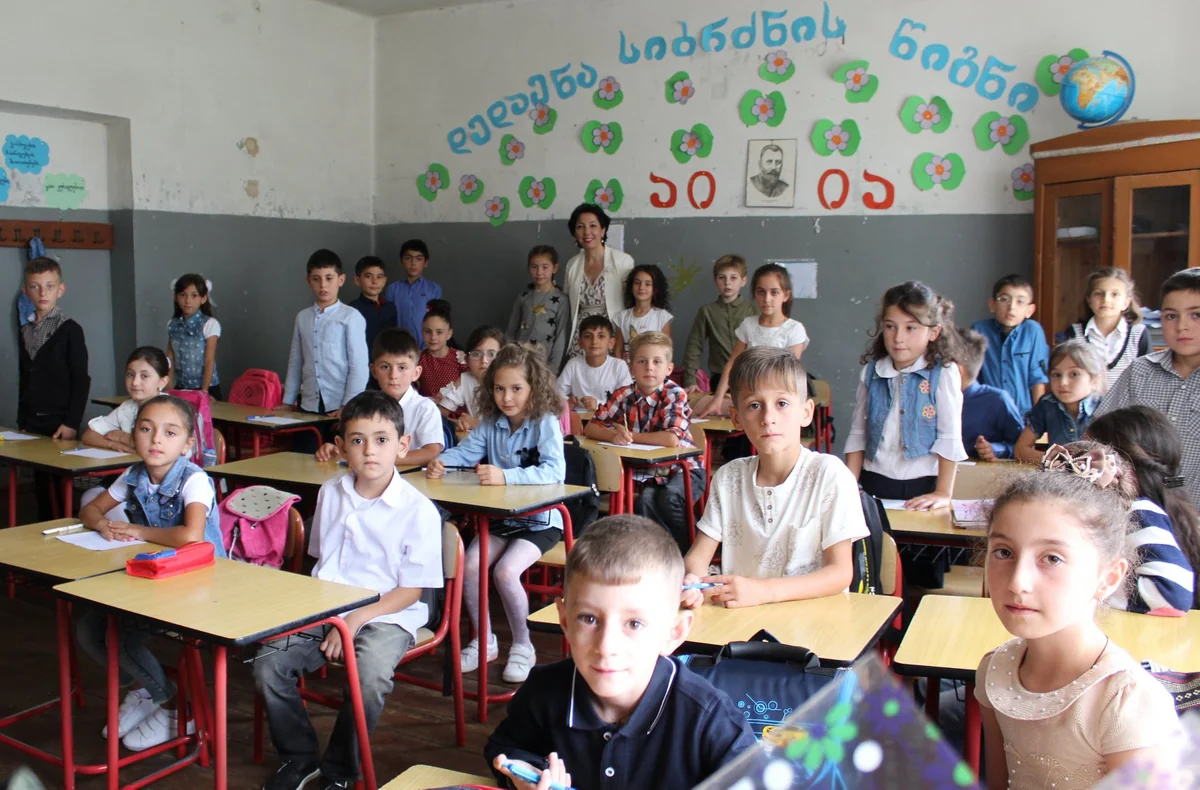 Gürcüstanın azərbaycandilli məktəbi koronavirusa görə bağlanıb