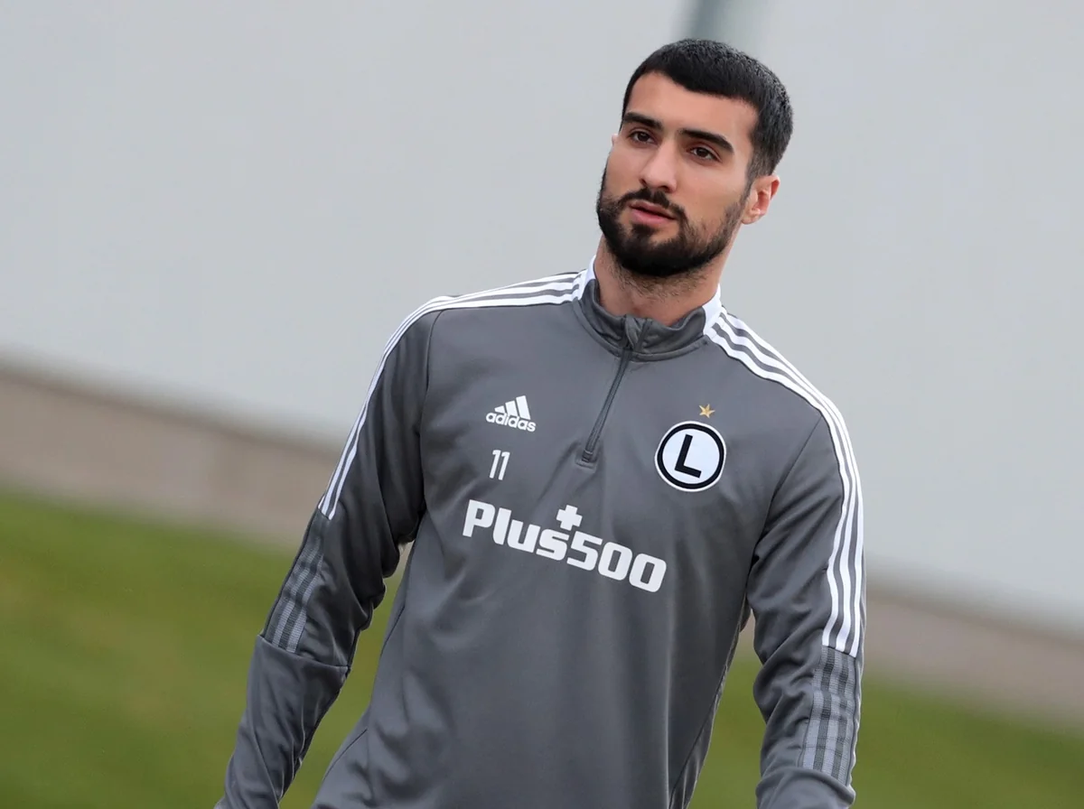Mahir Emreli Legiyada növbəti qolunu vurub