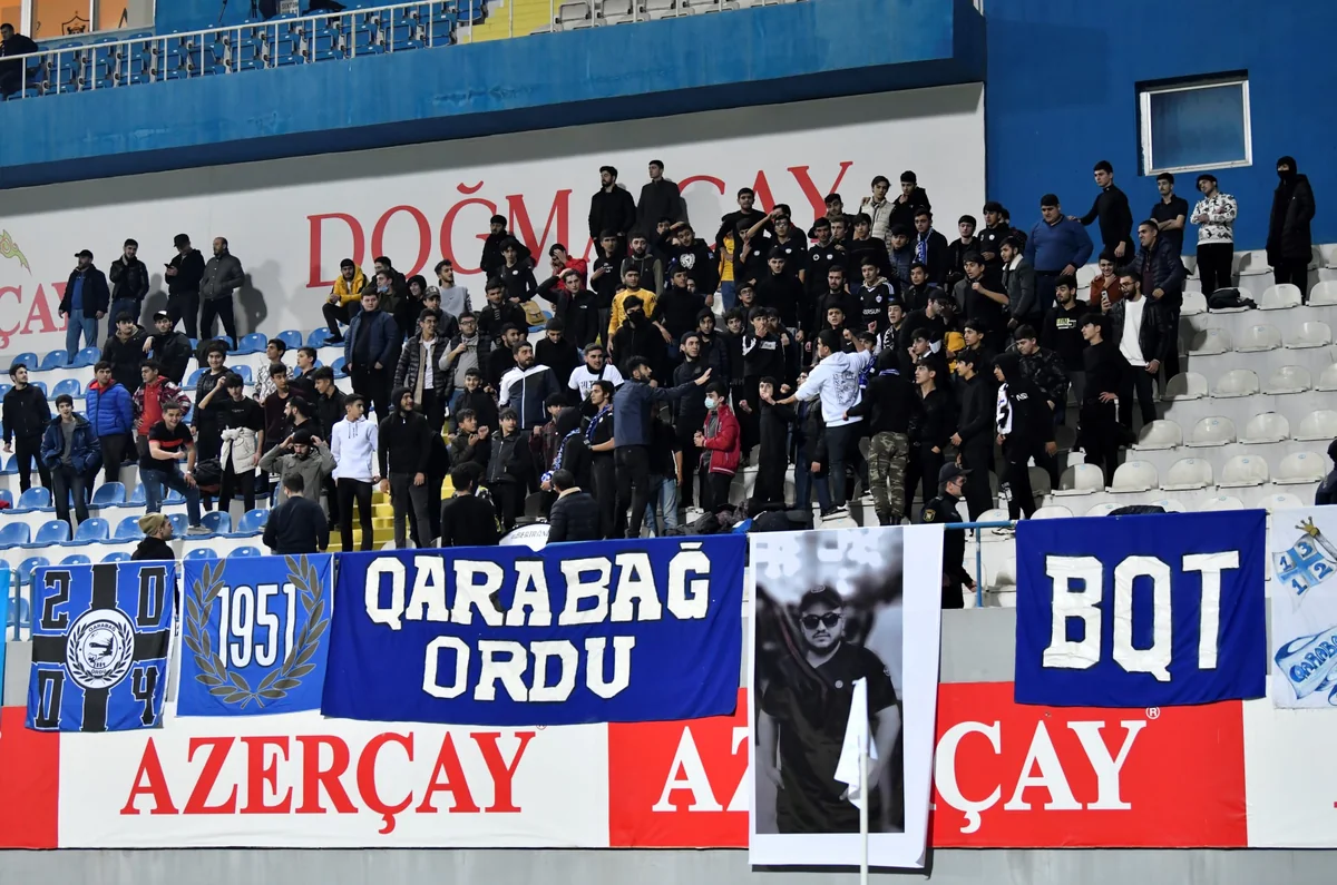 Qarabağ Kayratla oyunu izləmək istəyən azarkeşlərə müraciət edib