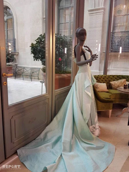 Parisdə azərbaycanlı modelyerin moda kolleksiyası nümayiş olunub - FOTO