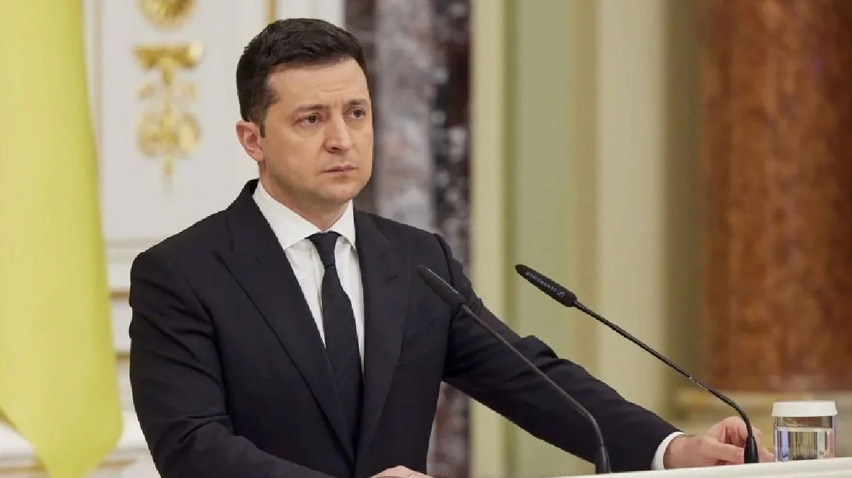 Zelenski: Bayrağımızda ləkə yoxdur və olmayacaq