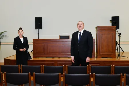 Prezident və birinci xanım Bakıda Uşaq-Gənclər İnkişaf Mərkəzində yaradılan şəraitlə tanış olublar