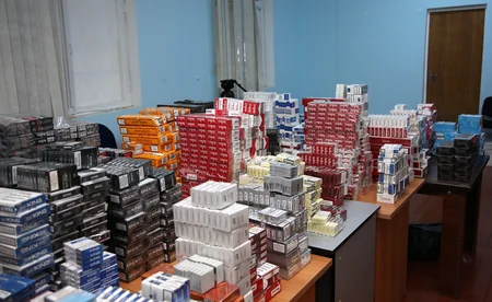 Azərbaycanda aksiz markası olmayan 4 605 qutu siqaret və 163 ədəd spirtli içki müsadirə edilib