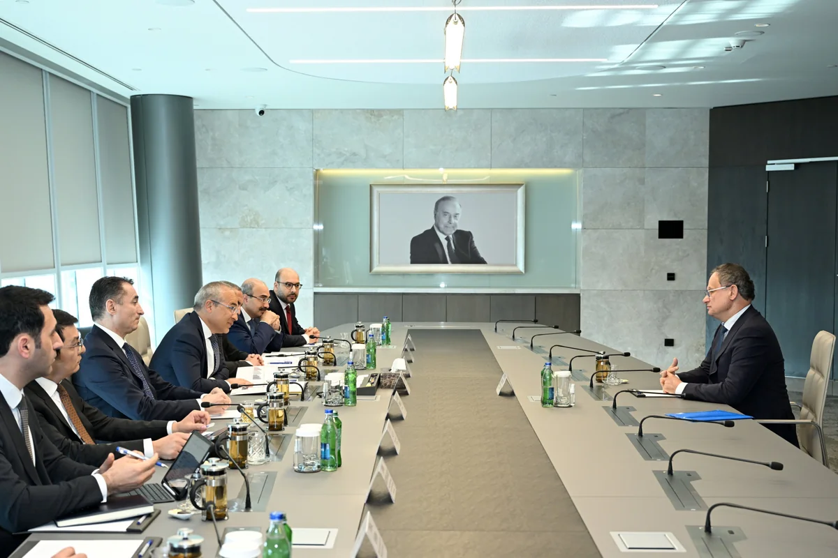 Azerbaijan discusses winemaking ties with Moldova's Purcari Wineries