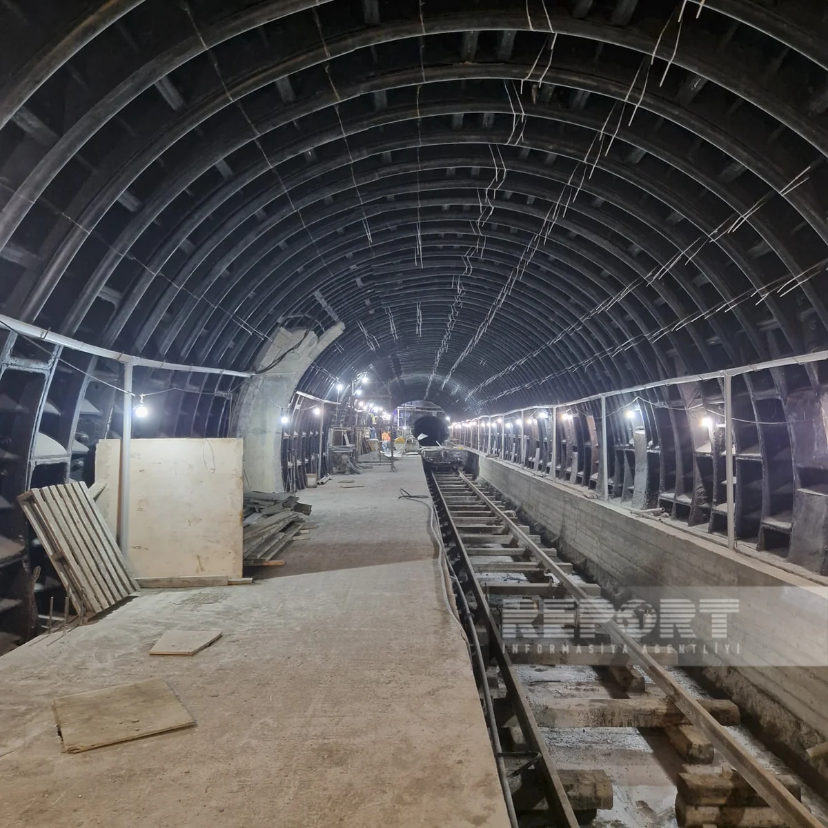 Cəfər Cabbarlı metrostansiyasının platforması yenidən qurulur