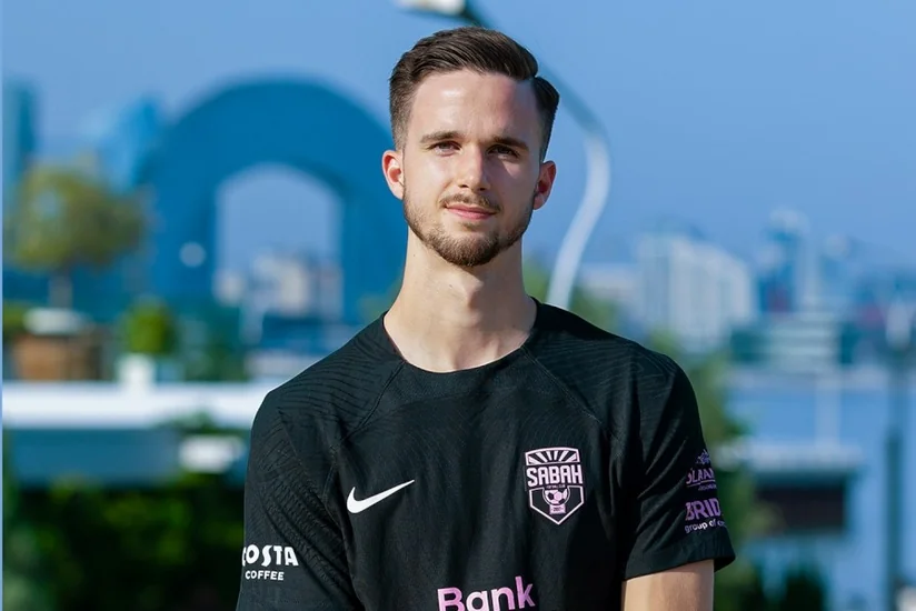 Sabahın əməliyyat olunan futbolçusu 1 ay yaşıl meydanlardan kənar qalacaq
