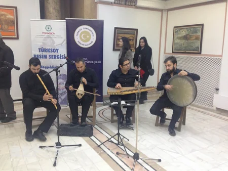 Azərbaycanlı rəssamın əsəri Rumıniyada nümayiş olunur - FOTO