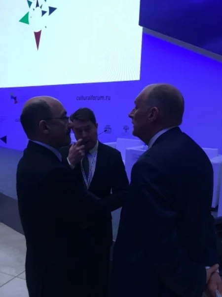 Əbülfəs Qarayev bir sıra ölkələrin mədəniyyət nazirləri ilə görüşüb