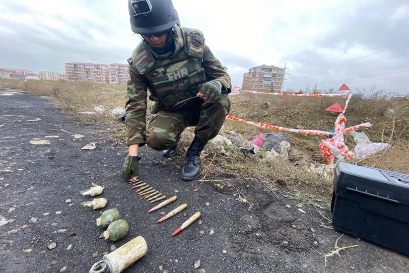 Abşeronda üç qumbara tapılıb