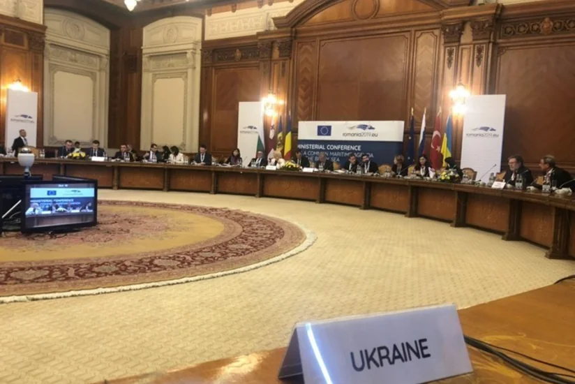Через территорию Азербайджана предлагается внедрить контрейлерные перевозки между Европой и Азией