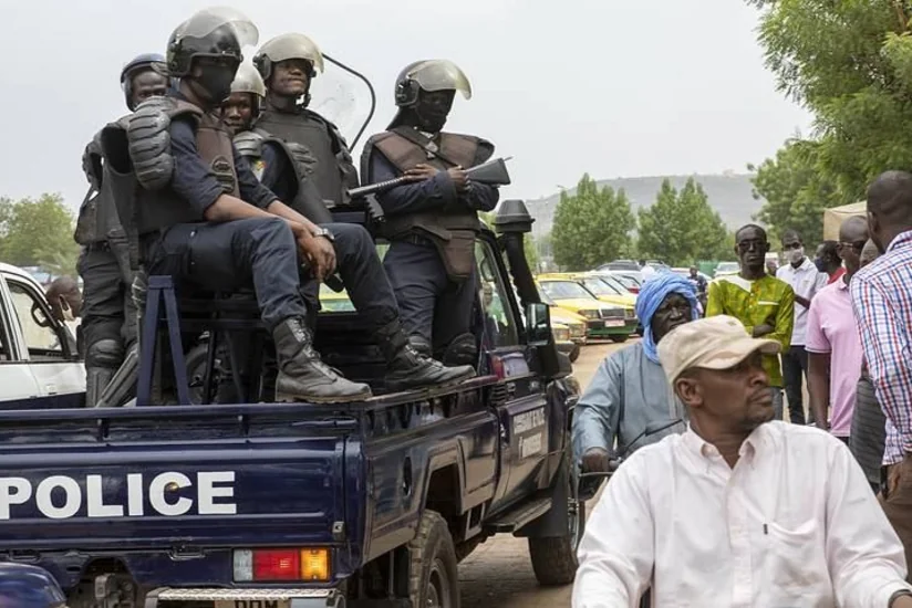 В Мали закрыли внешние границы и ввели комендантский час