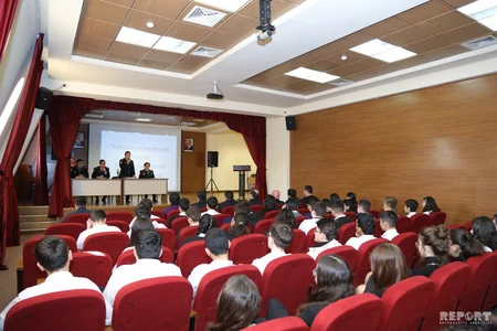 Bakı polisi məktəbliləri maarifləndirdi