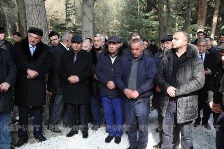Xalq artisti Əlibaba Məmmədov dəfn olunub