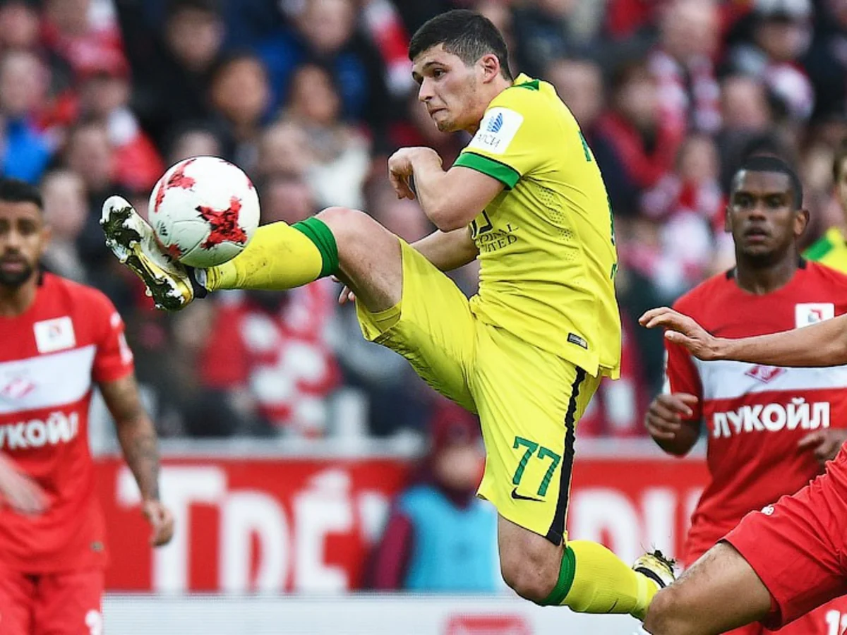 UEFA Azərbaycan millisinə namizəd futbolçunu rəmzi yığmaya daxil edib