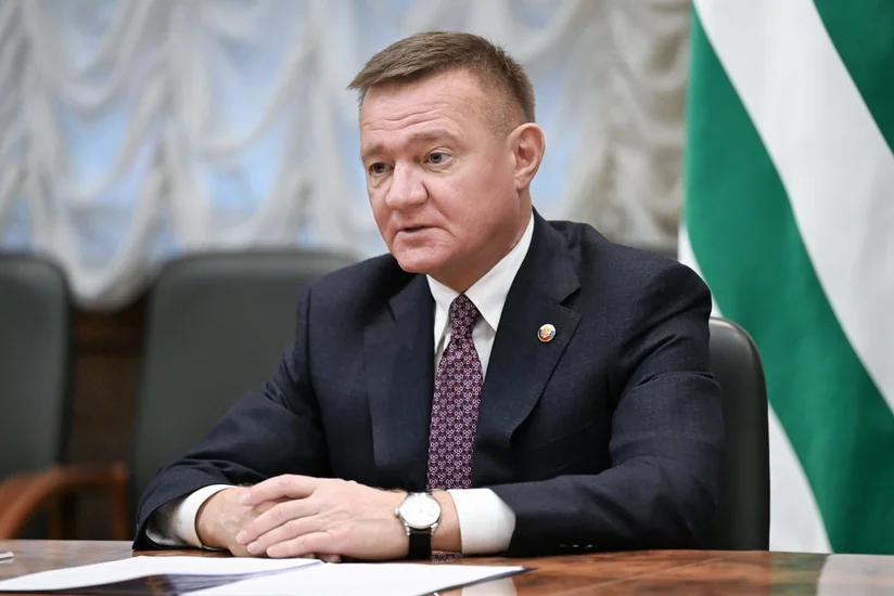 СМИ: Экс-министр транспорта России Роман Старовойт скончался более суток назад