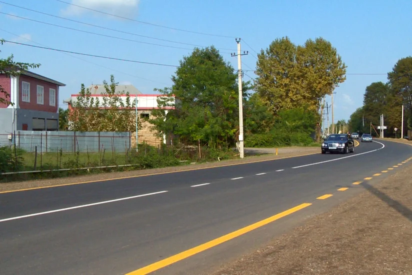 Lənkəranda ümumi istifadədə olan 38 km yol yenidən qurulub