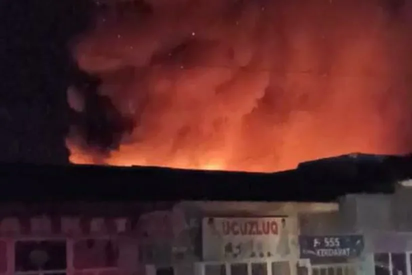 Пожар на рынке в Сабирабаде потушен
