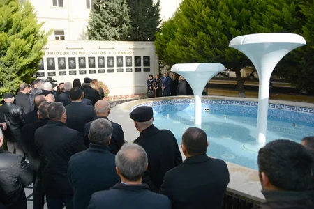 UNEC-də 20 Yanvar şəhidlərinin Memorial-Xatirə Kompleksinin açılışı olub