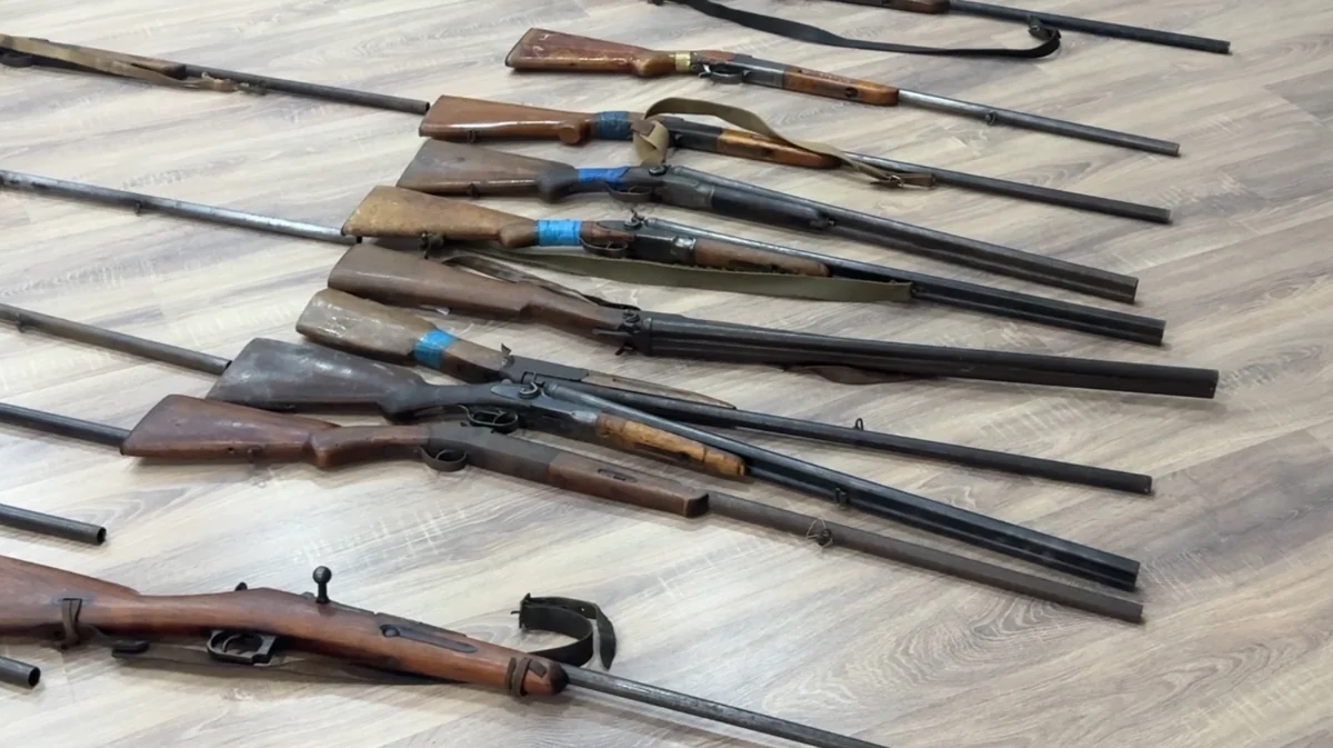 Gəncədə 31 tüfəng polisə təhvil verilib