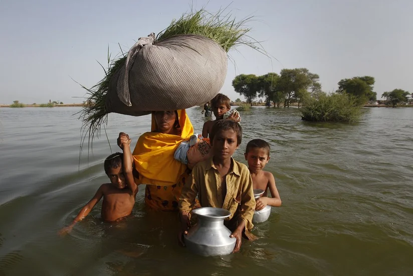 Pakistan ərazisinin üçdə birindən çoxu su altındadır
