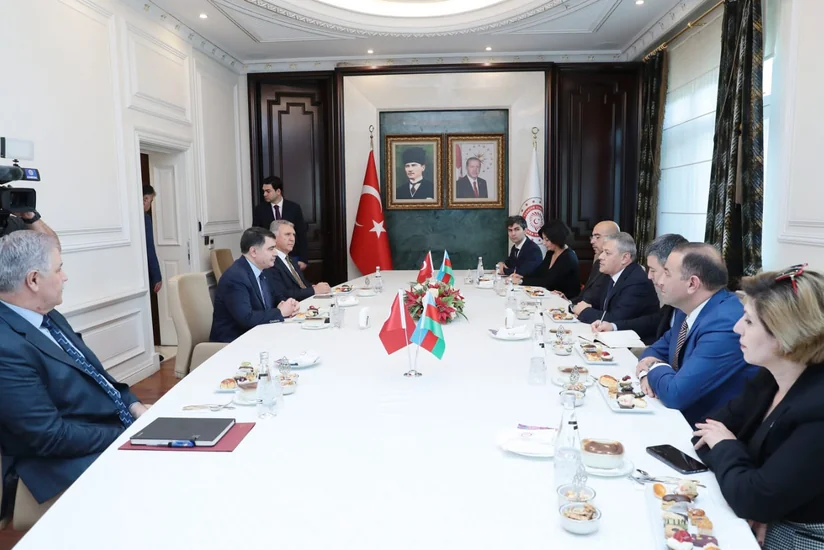 Ankara valisinə Şuşanın turizm potensialı və inkişafı barədə məlumat verilib