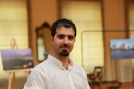 Tbilisidə azərbaycanlı fotoqrafın fərdi sərgisi keçirilib