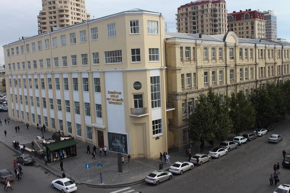 SOCAR nümayəndələri ADNSU-da tələbələrlə görüşüb