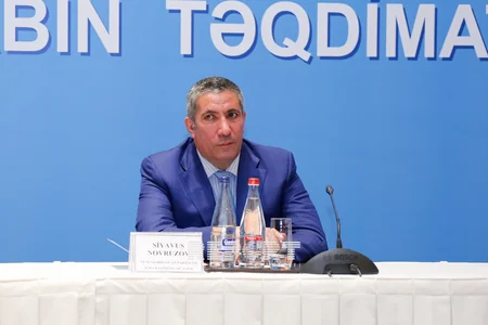 Mərhum professorun Heydər Əliyev-milli ləyaqət ölçüsü kitabının təqdimatı keçirilib - FOTOLAR