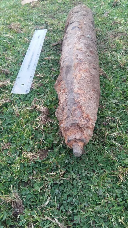 Lənkəranda 1 ədəd hərbi təyinatı olmayan naməlum əşya aşkar edilib