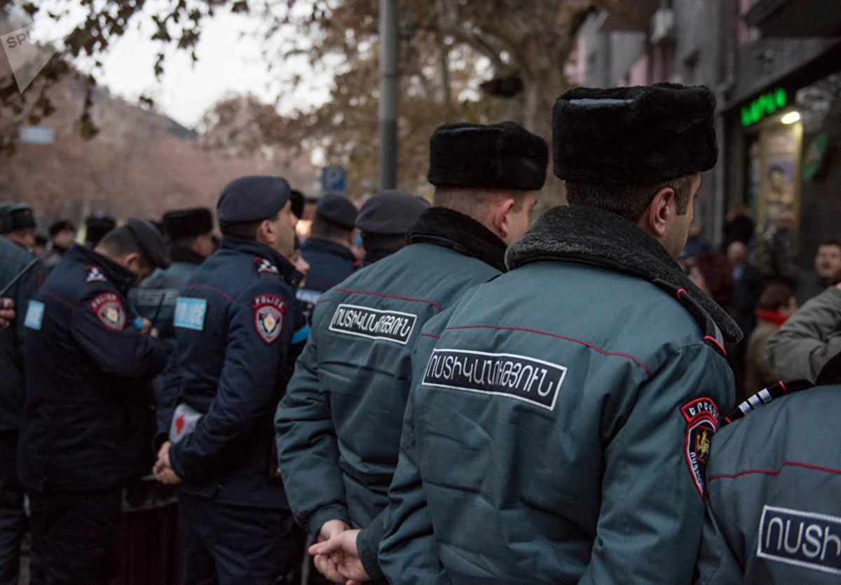 Ermənistanda müharibə ilə bağlı 180 hərbçi saxlanılıb, 500 nəfər məsuliyyətə cəlb edilib