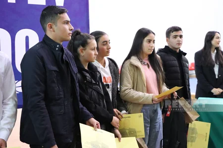Gürcüstanda Heydər Əliyev 100 adlı bilik yarışması keçirilib